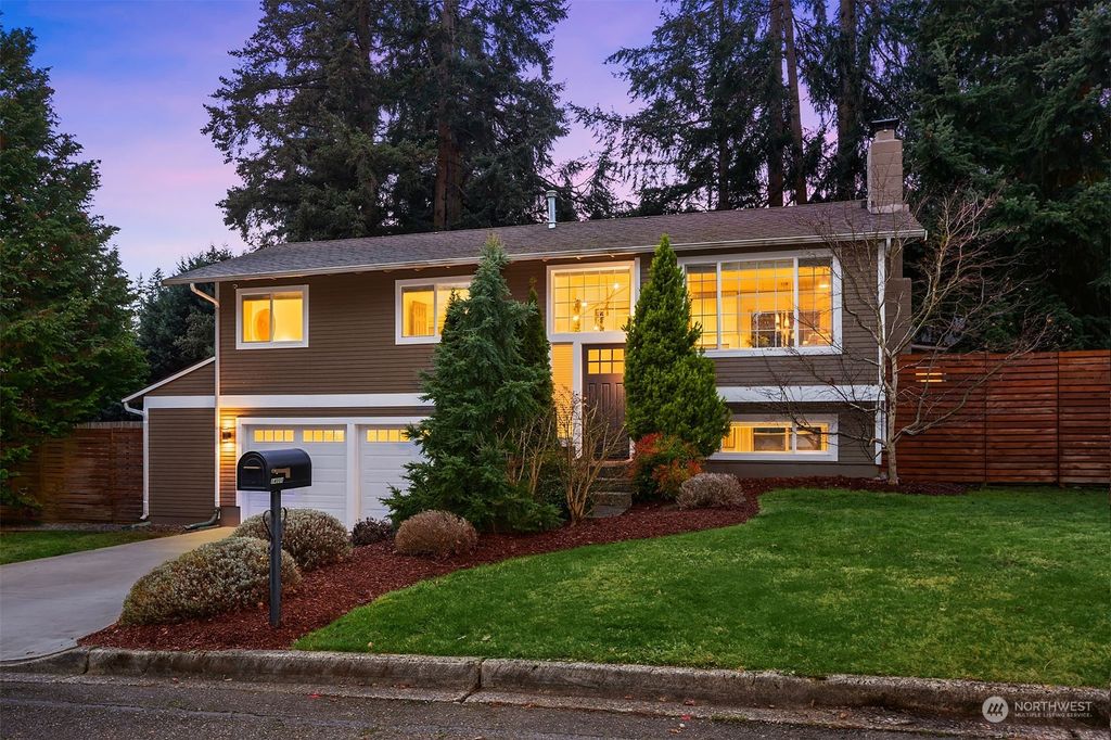 Photo of 14001 147th Place SE, Renton, WA 98059 (MLS # 2315473)