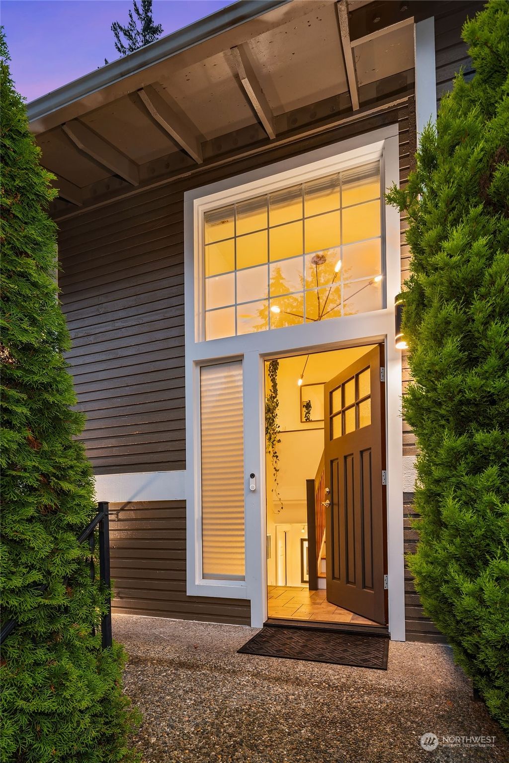 Photo of 14001 147th Place SE, Renton, WA 98059 (MLS # 2315473)