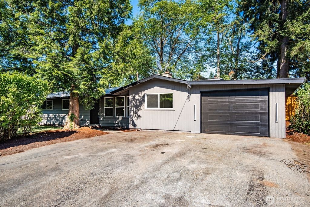 Photo of 30156 2nd Place SW, Federal Way, WA 98023 (MLS # 2409255)