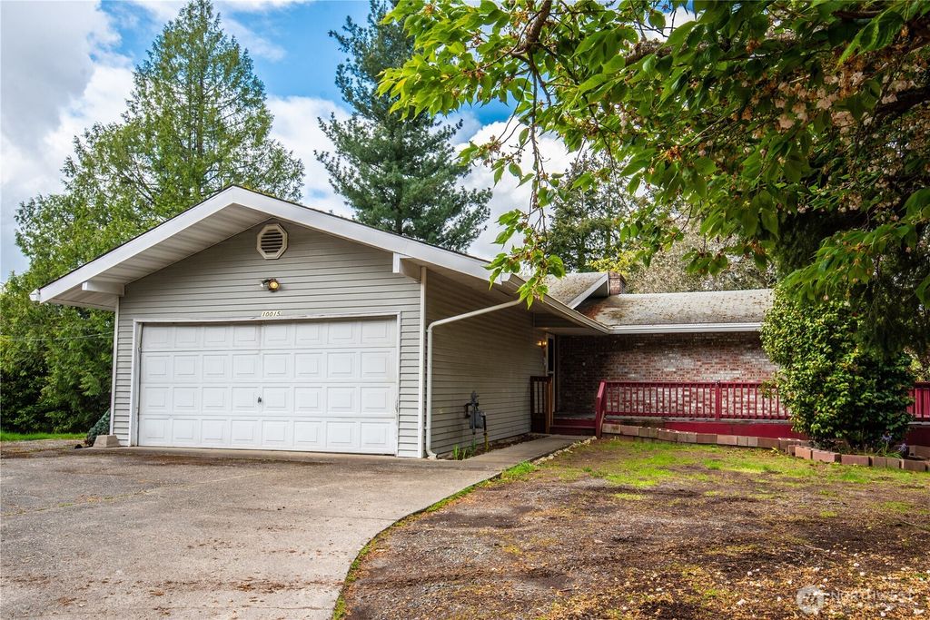 Photo of 10015 SE 192nd Street, Renton, WA 98055 (MLS # 2364135)