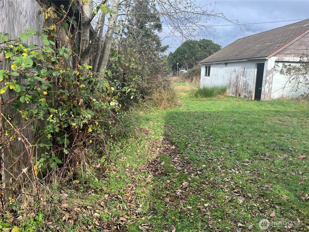 Photo of 2220 Panama Avenue, Hoquiam, WA 98550 (MLS # 2458737)