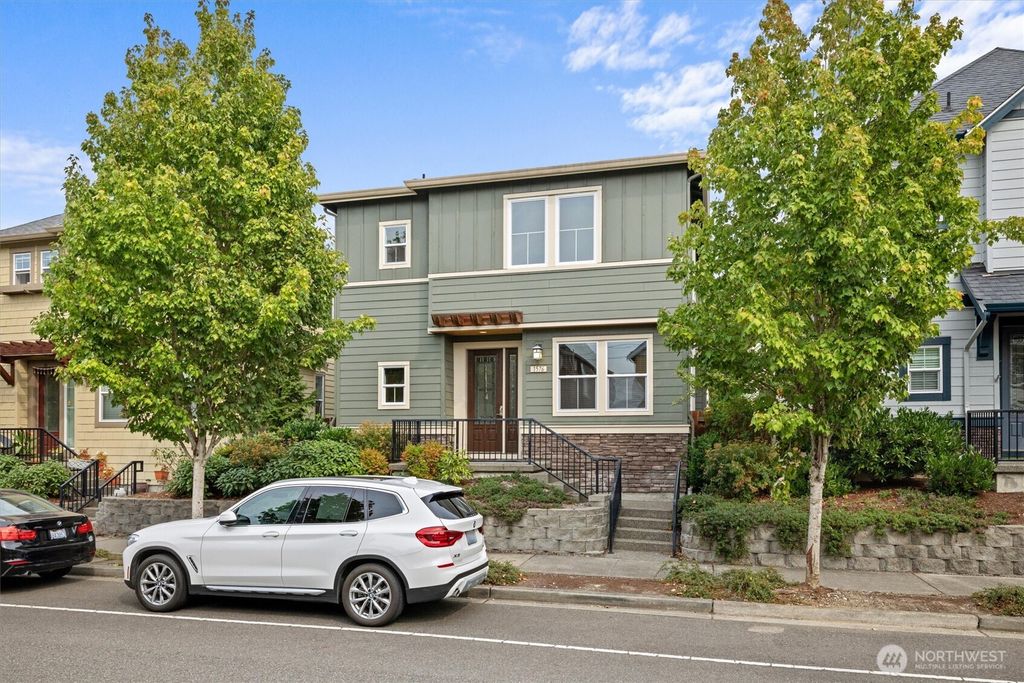 Photo of 1576 14th Place NE, Issaquah, WA 98029 (MLS # 2429614)