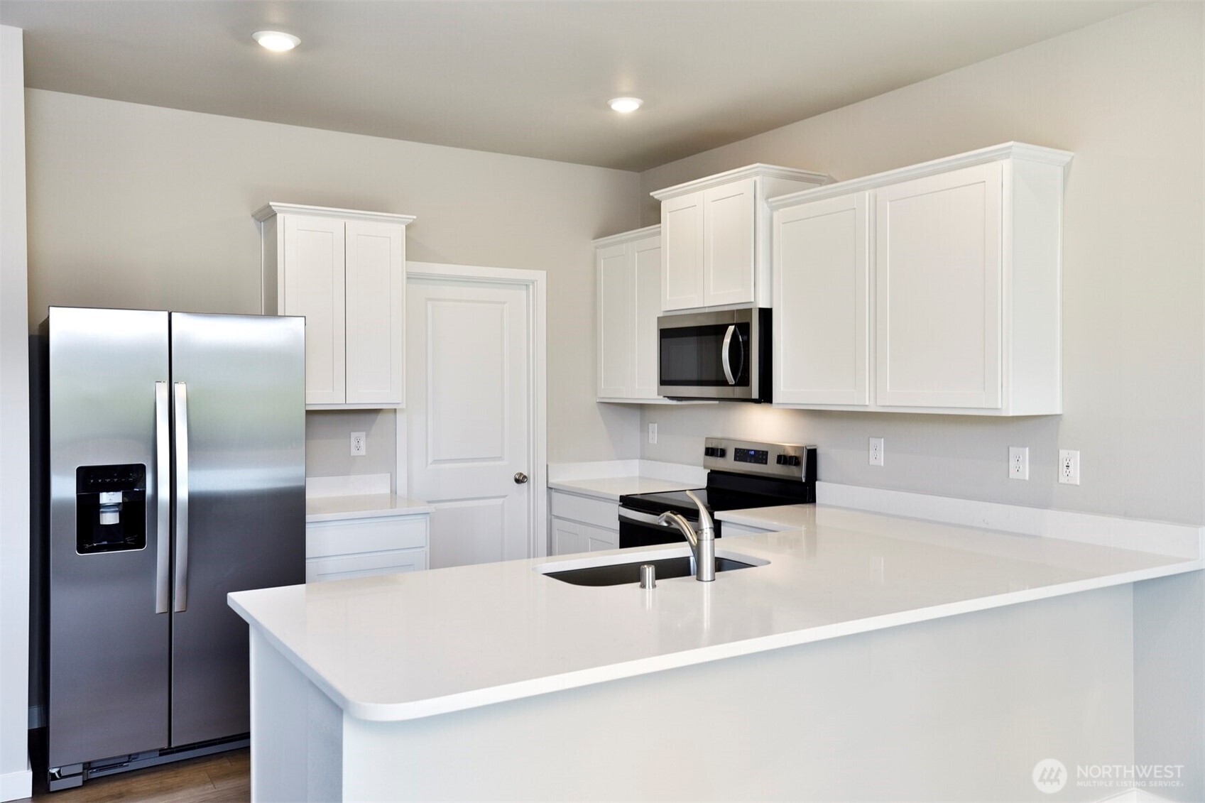 9717 Brown Street SE