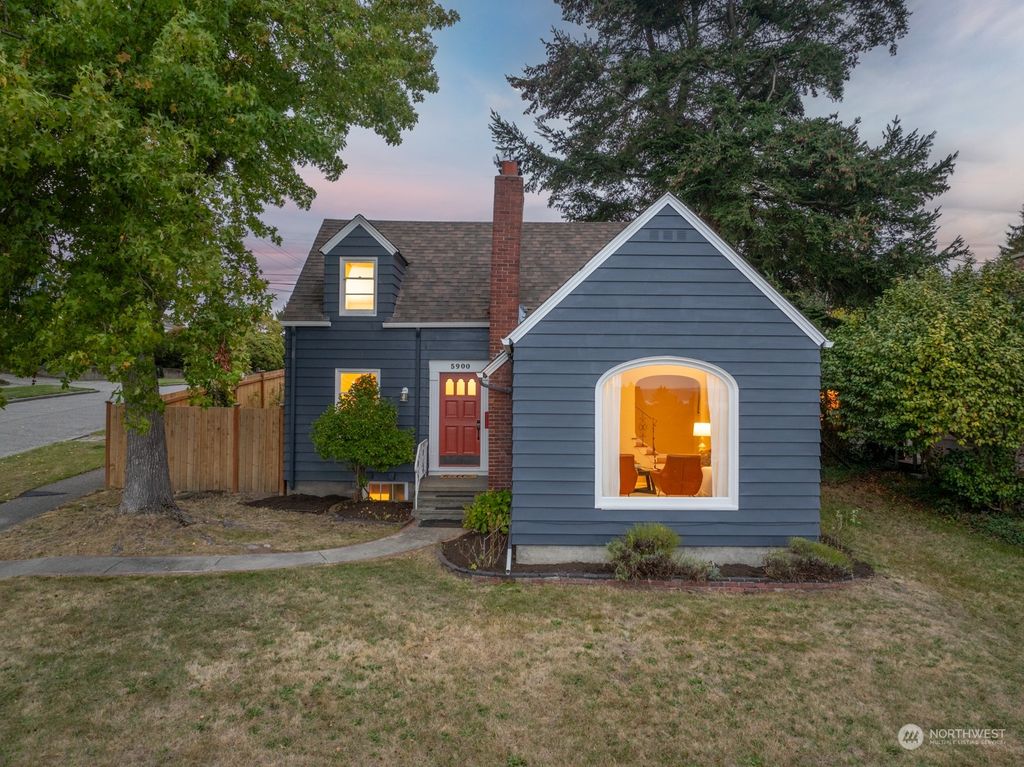 Photo of 5900 36th Avenue SW, Seattle, WA 98126 (MLS # 2293764)