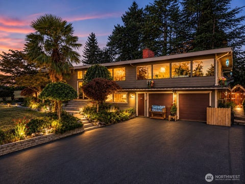 Photo of 3739 S 243rd Street, Kent, WA 98032 (MLS # 2577768)