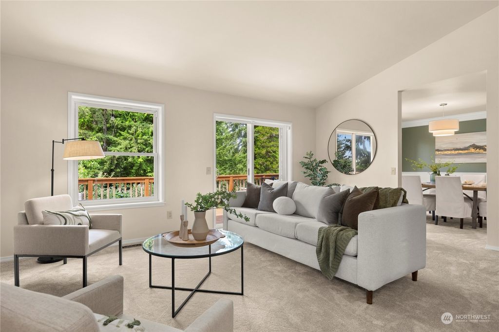 Photo of 16910 NE 88th Street, Redmond, WA 98052 (MLS # 2258387)