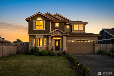 Photo of 6916 37th Place NE, Marysville, WA 98270 (MLS # 2541055)