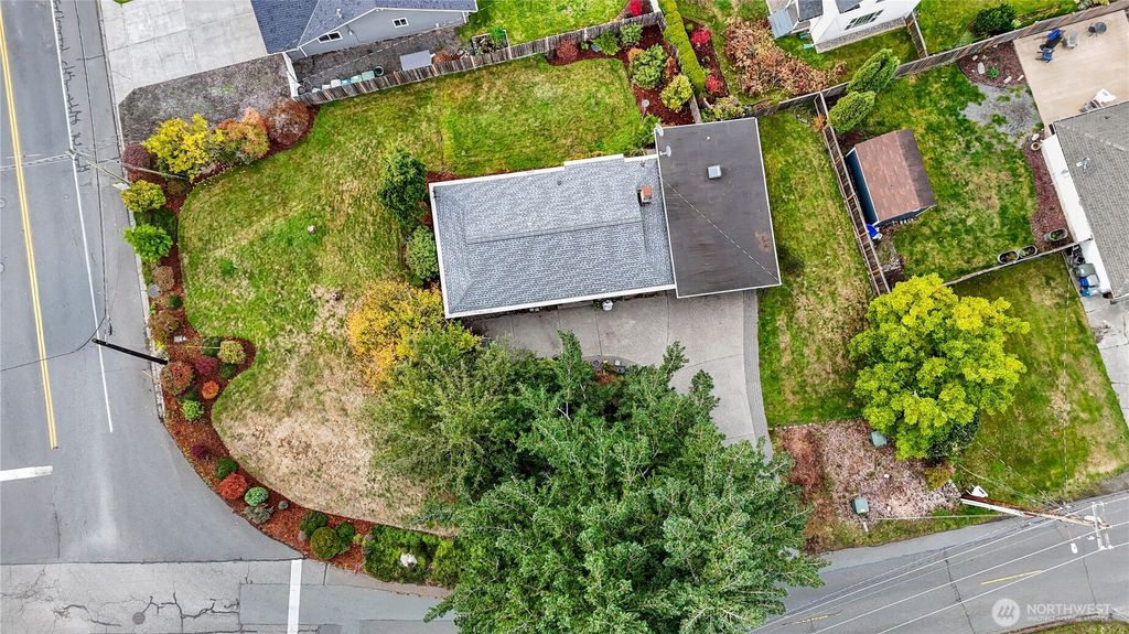 Photo of 1302 Pine Avenue, Snohomish, WA 98290 (MLS # 2479772)