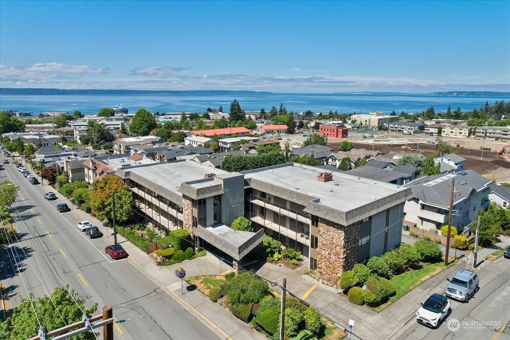 Photo of 655 Main Street #202, Edmonds, WA 98020 (MLS # 2003323)