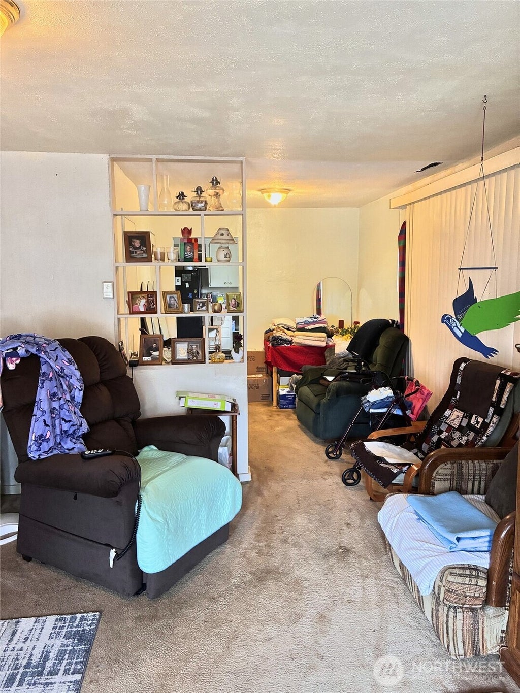 Photo of 4134 W M Street, Bremerton, WA 98312 (MLS # 2583137)