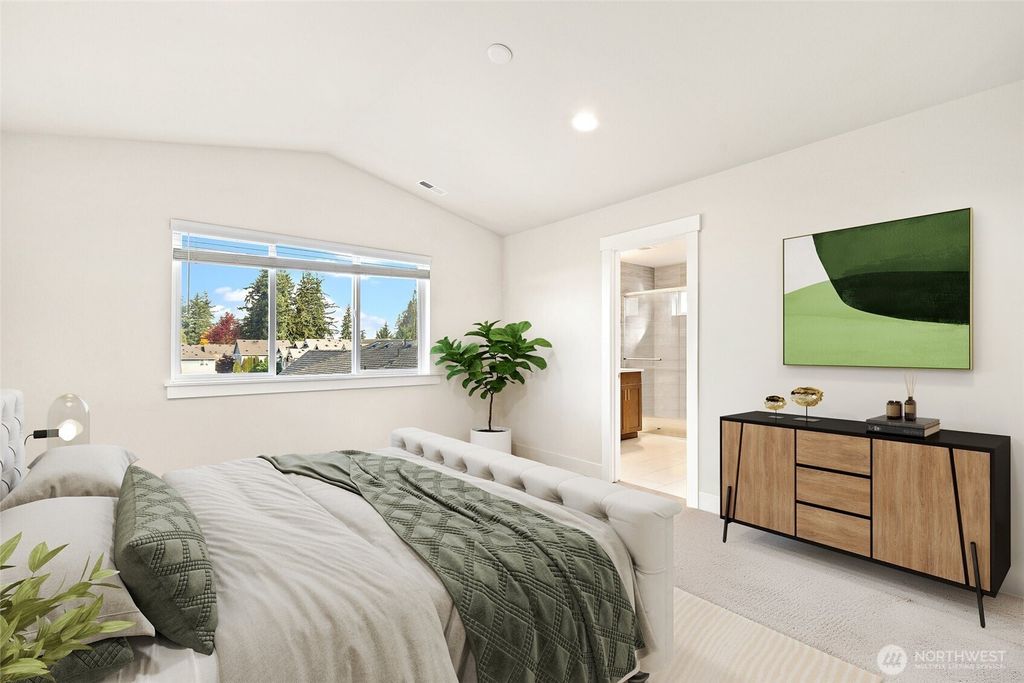 Photo of 1109 146th Street SW #6, Lynnwood, WA 98087 (MLS # 2478706)