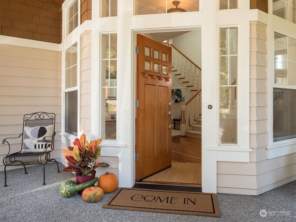 Photo of 16820 164th Avenue NE, Woodinville, WA 98072 (MLS # 2163776)