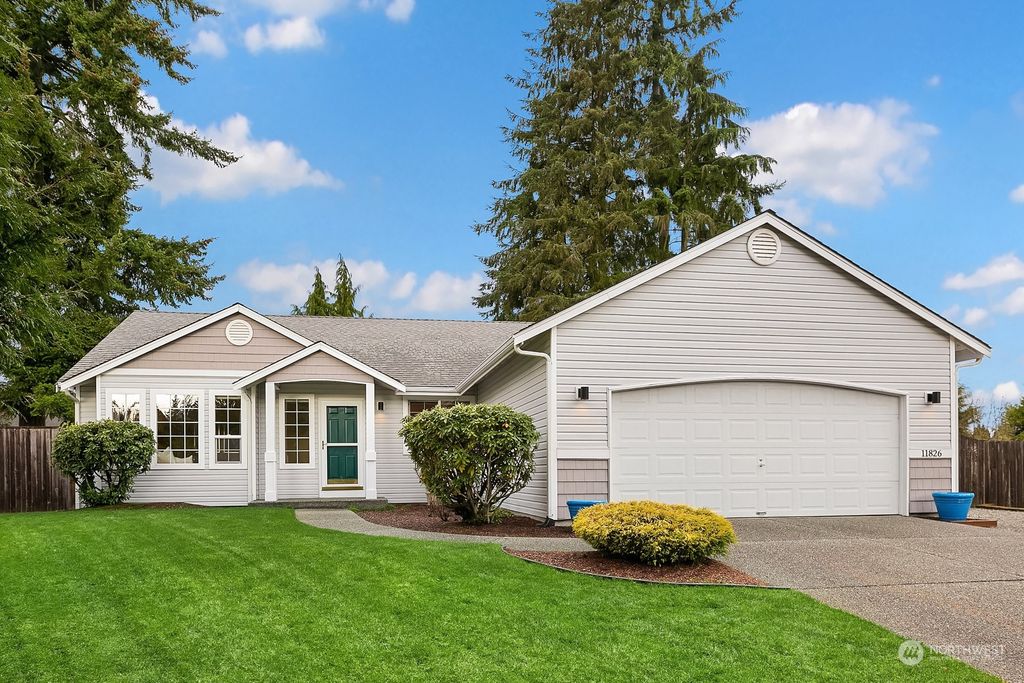 Photo of 11826 52nd Drive SE, Everett, WA 98208 (MLS # 2026644)