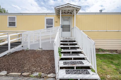 A home in East Wenatchee