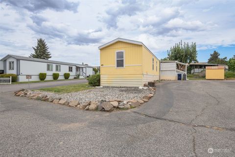 A home in East Wenatchee