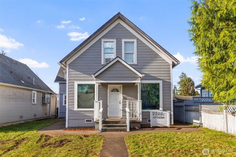 2222 Summit Avenue, Everett, WA 98201 - MLS#: 2345513
