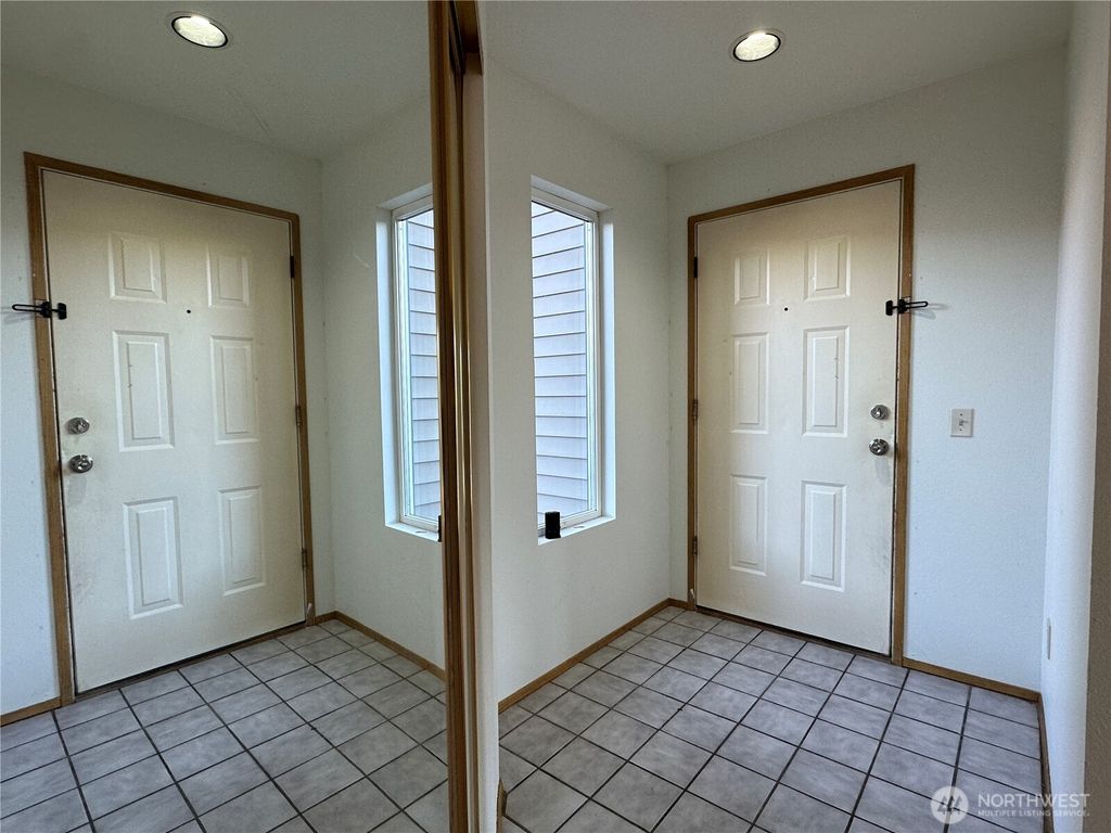 Photo of 1410 W Casino Road #26, Everett, WA 98204 (MLS # 2443672)