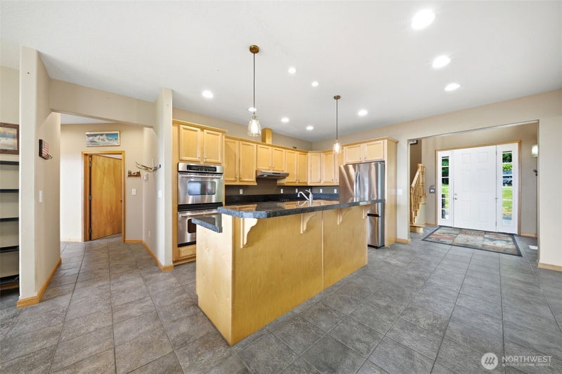 966 Lookout Road