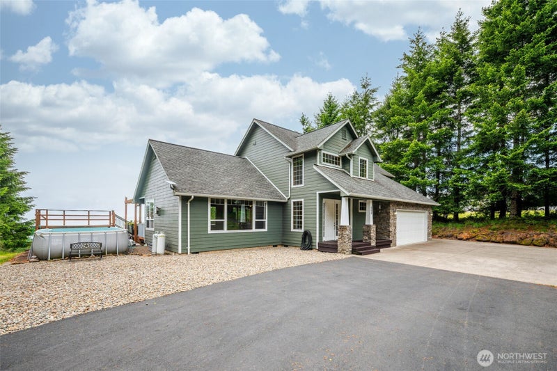 966 Lookout Road