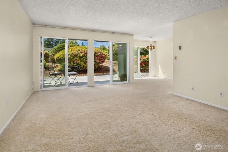 2501 Canterbury Lane E 119