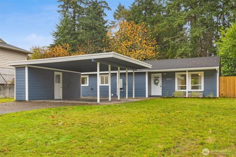 Photo of 10425 Cedrona Street SW, Lakewood, WA 98498 (MLS # 2454605)
