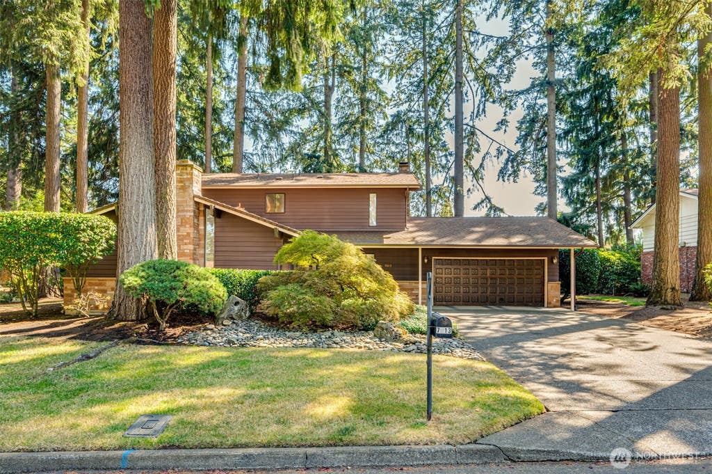 Photo of 7613 NE 69TH Street, Vancouver, WA 98662 (MLS # 2572434)