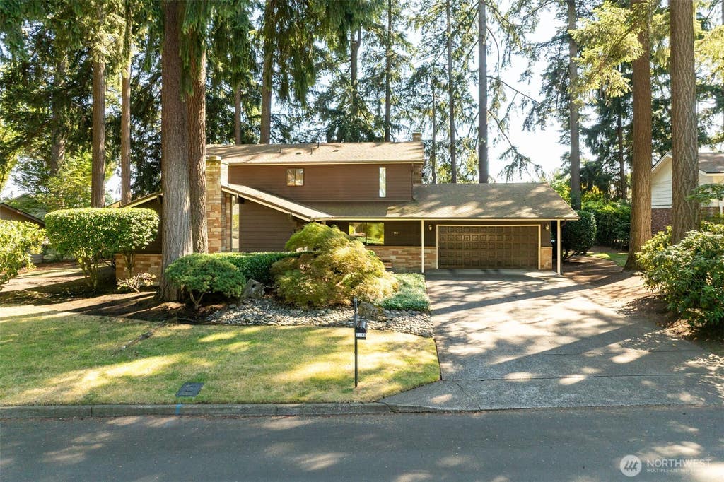 Photo of 7613 NE 69TH Street, Vancouver, WA 98662 (MLS # 2572434)