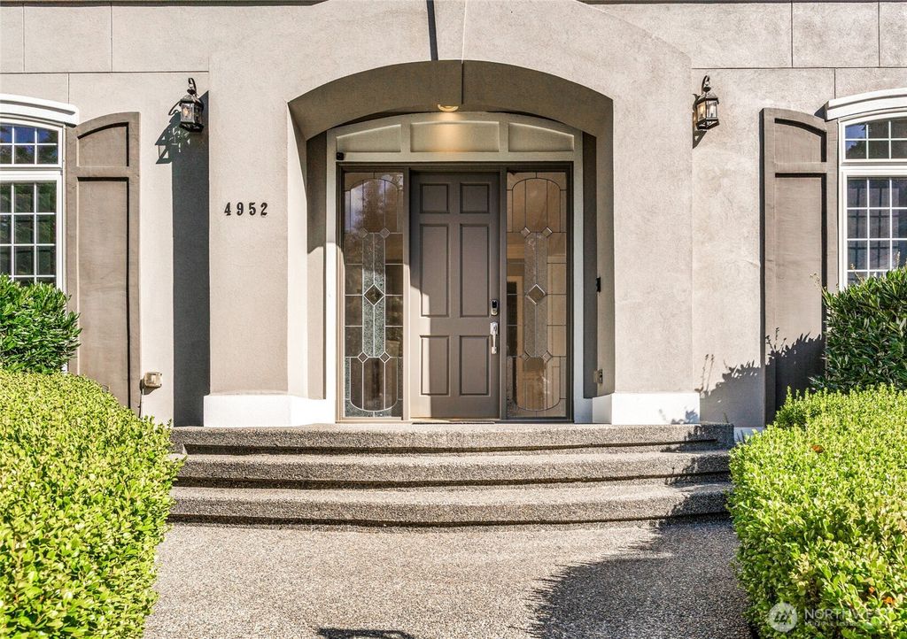 Photo of 4952 160th Court SE, Bellevue, WA 98006 (MLS # 2443336)
