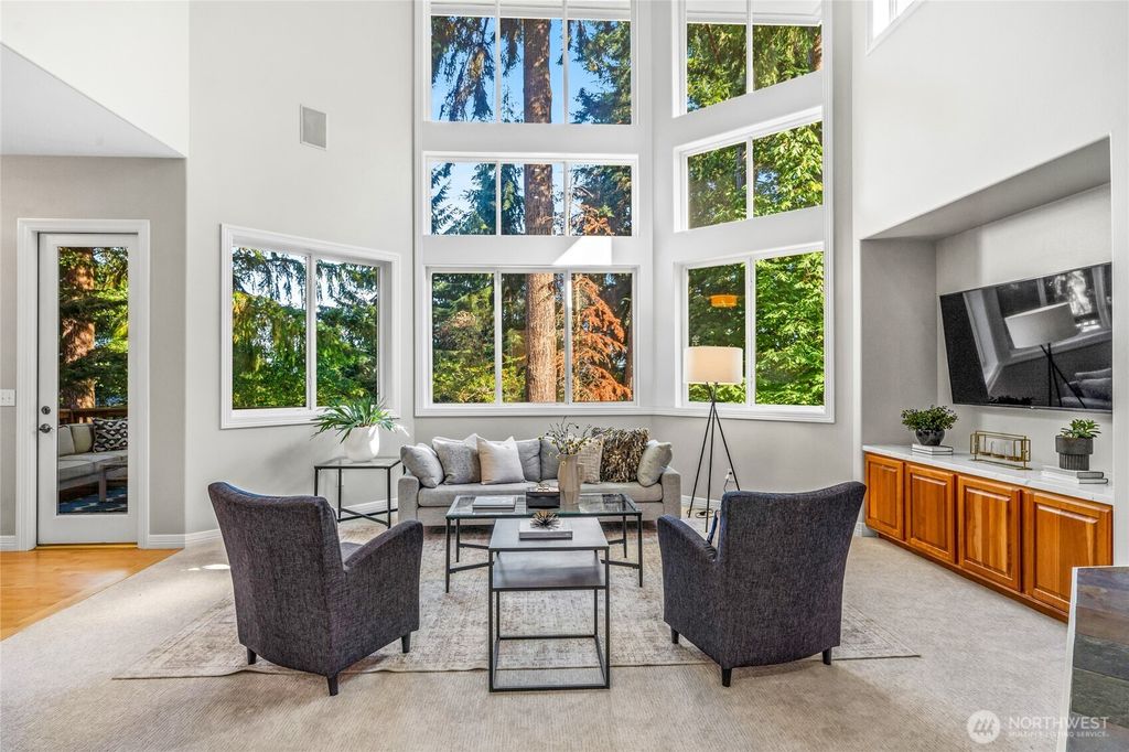 Photo of 4952 160th Court SE, Bellevue, WA 98006 (MLS # 2443336)