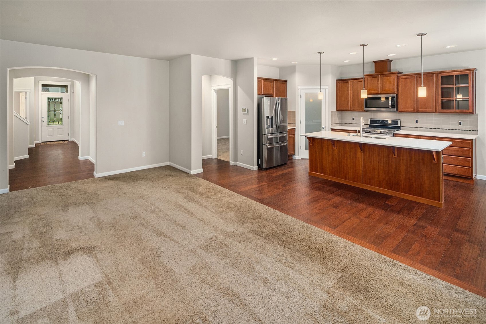 4258 Dudley Drive NE