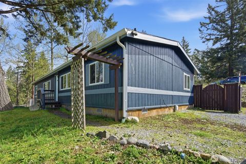 Photo of 28602 75th Ave S Ave, Roy, WA 98580 (MLS # 2504648)