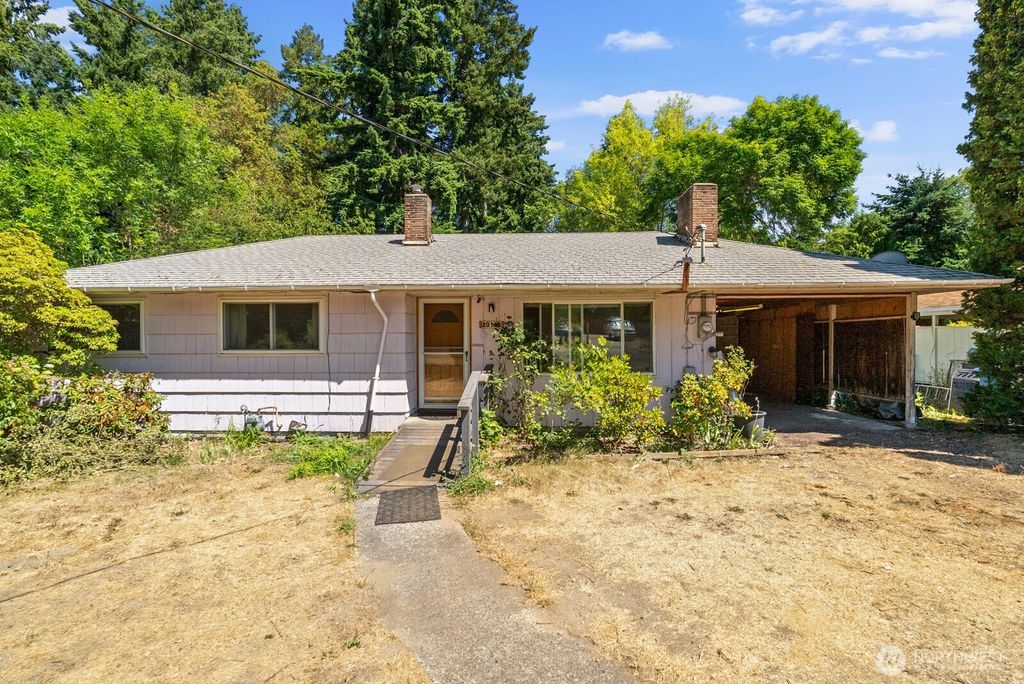 Photo of 20112 15th Avenue S, SeaTac, WA 98198 (MLS # 2414849)