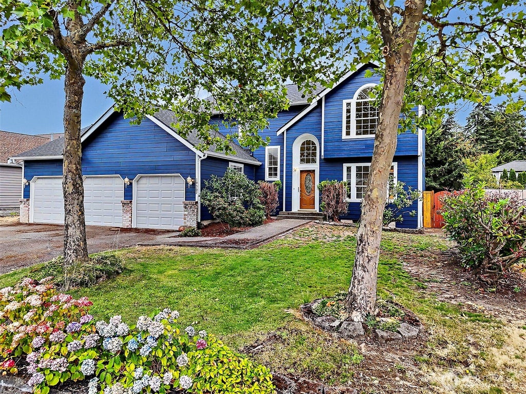 Photo of 19307 73rd Avenue E, Spanaway, WA 98387 (MLS # 2568895)