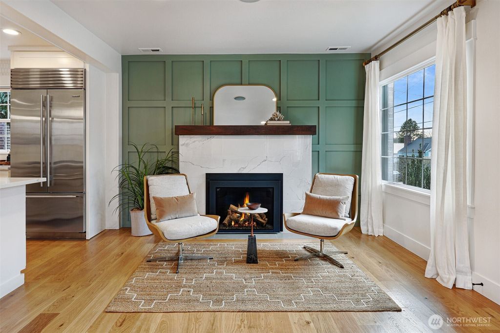 Photo of 7060 Dibble Avenue NW, Seattle, WA 98117 (MLS # 2472972)