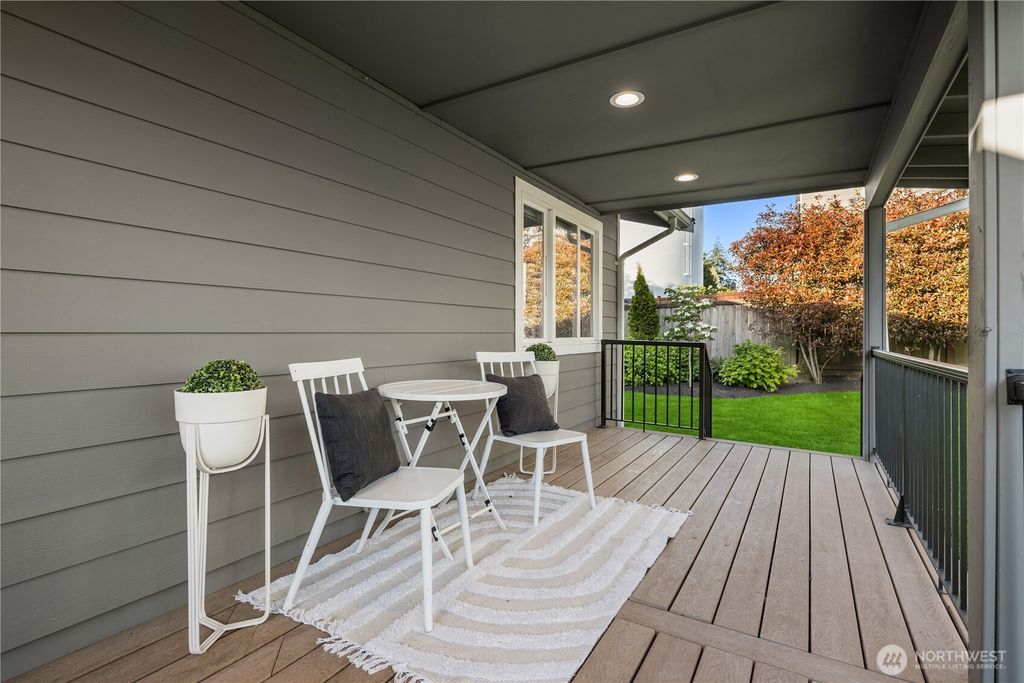 Photo of 22723 84th Avenue W, Edmonds, WA 98026 (MLS # 2384609)
