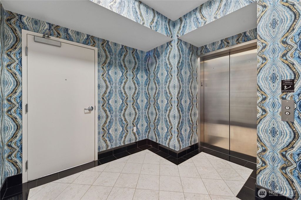 Photo of 1920 4th Avenue #2702, Seattle, WA 98101 (MLS # 2468864)