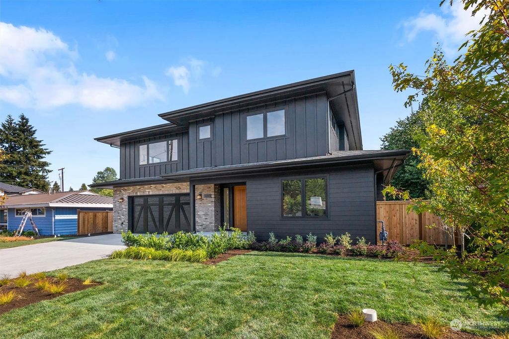 Photo of 16241 SE 10th Street, Bellevue, WA 98008 (MLS # 2140352)