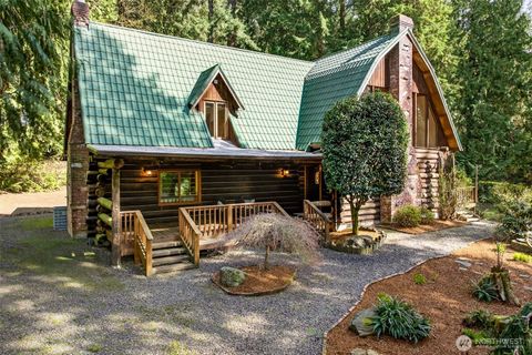 Photo of 18020 214th Avenue NE, Woodinville, WA 98077 (MLS # 2516810)