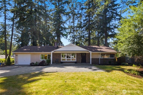 Photo of 9808 Hipkins Road SW, Lakewood, WA 98498 (MLS # 2545775)