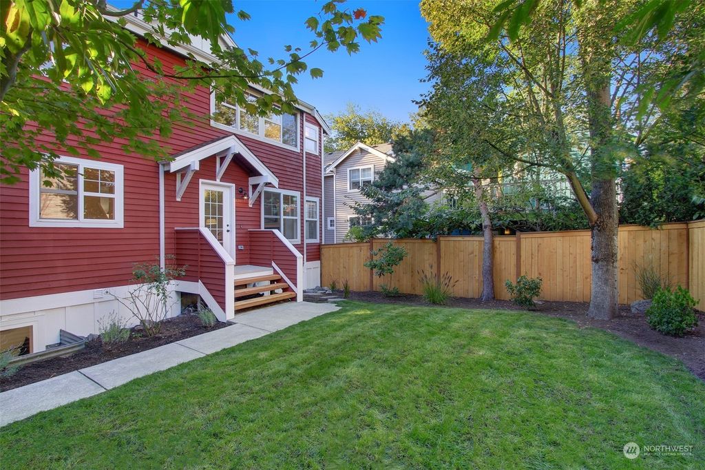 Photo of 4714 Interlake Avenue N, Seattle, WA 98103 (MLS # 2283283)