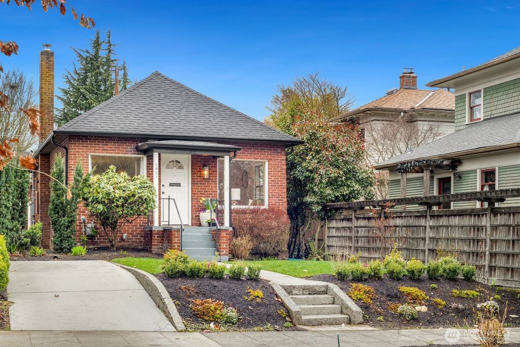Photo of 1951 5th Avenue W, Seattle, WA 98119 (MLS # 2342355)