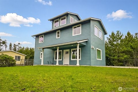 Photo of 29375 L Lane, Ocean Park, WA 98640 (MLS # 2484778)
