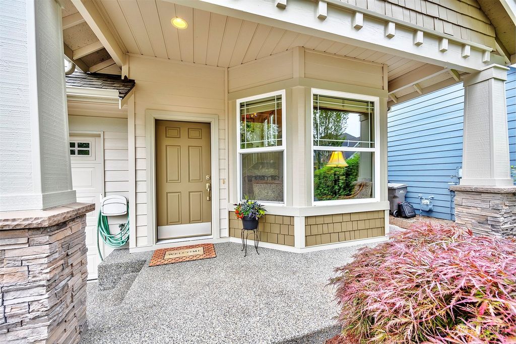 Photo of 4685 Camden Place, Mukilteo, WA 98275 (MLS # 2130338)