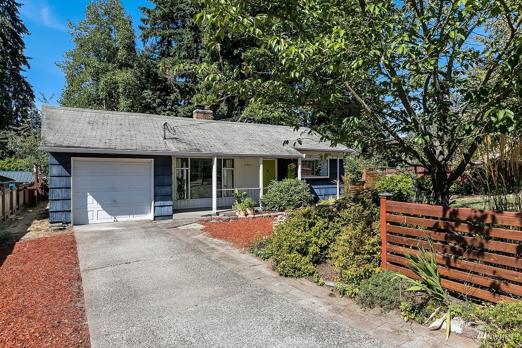 Photo of 17909 Linden Avenue N, Shoreline, WA 98133 (MLS # 1992021)