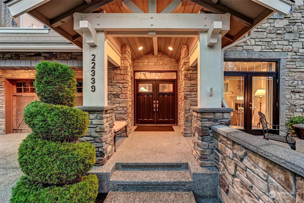 Photo of 22339 SE 34th Place, Sammamish, WA 98075 (MLS # 2030869)