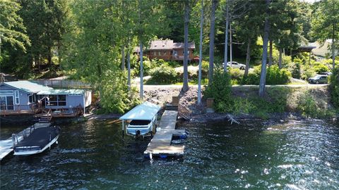 Photo of 34247 N Shore Dr, Mount Vernon, WA 98274 (MLS # 2531693)