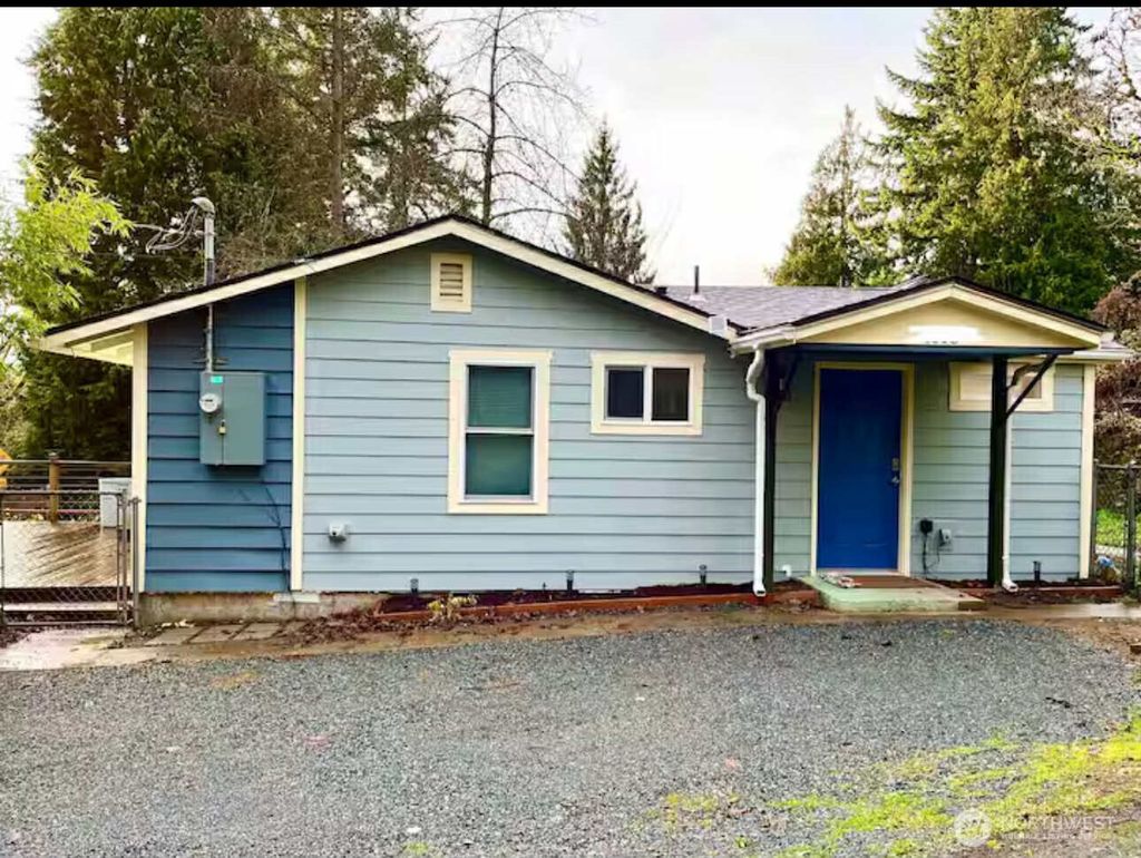 Photo of 4816 S 150th Street, Tukwila, WA 98188 (MLS # 2443298)