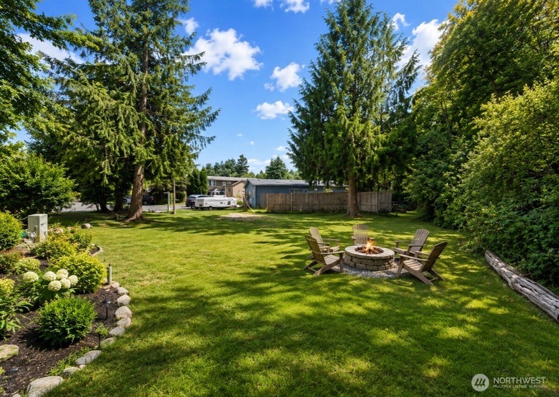 2317 Twin Place