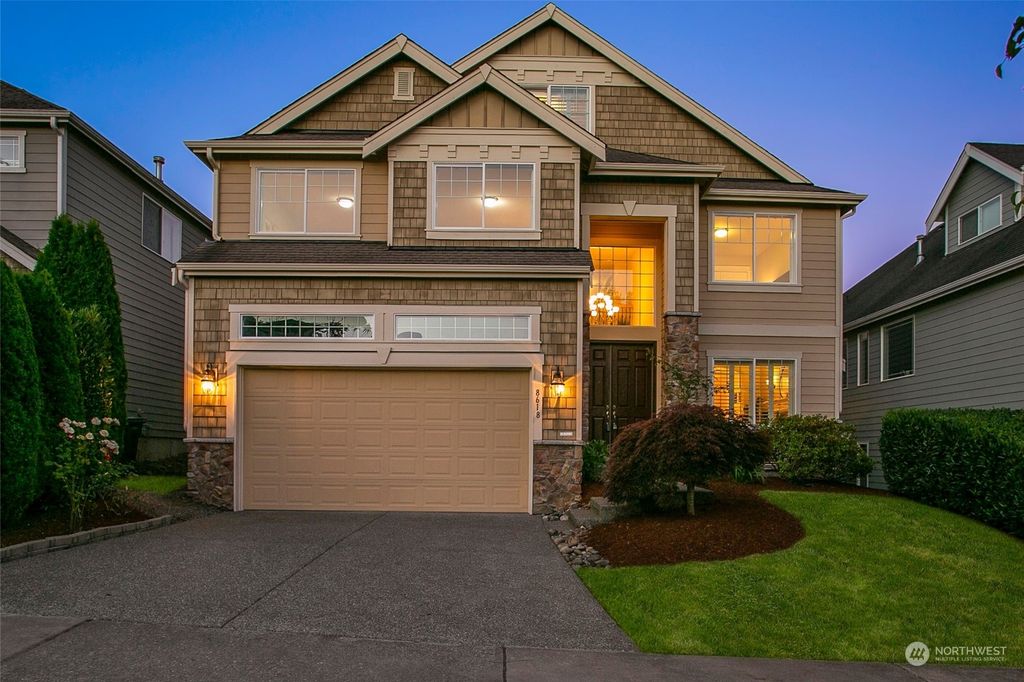 Photo of 8618 138th Place SE, Newcastle, WA 98059 (MLS # 1974950)