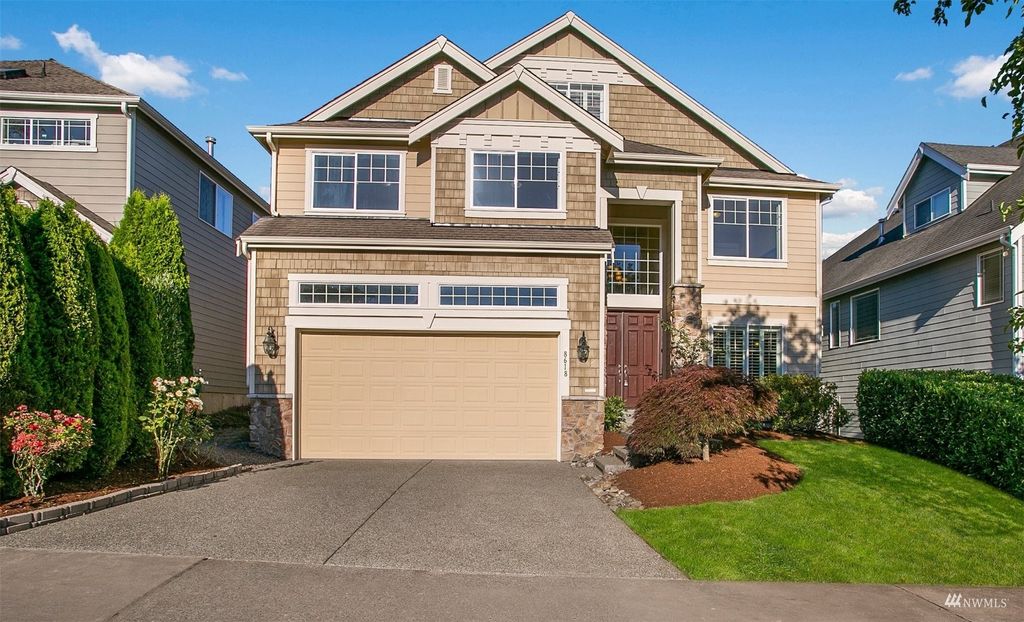 Photo of 8618 138th Place SE, Newcastle, WA 98059 (MLS # 1974950)